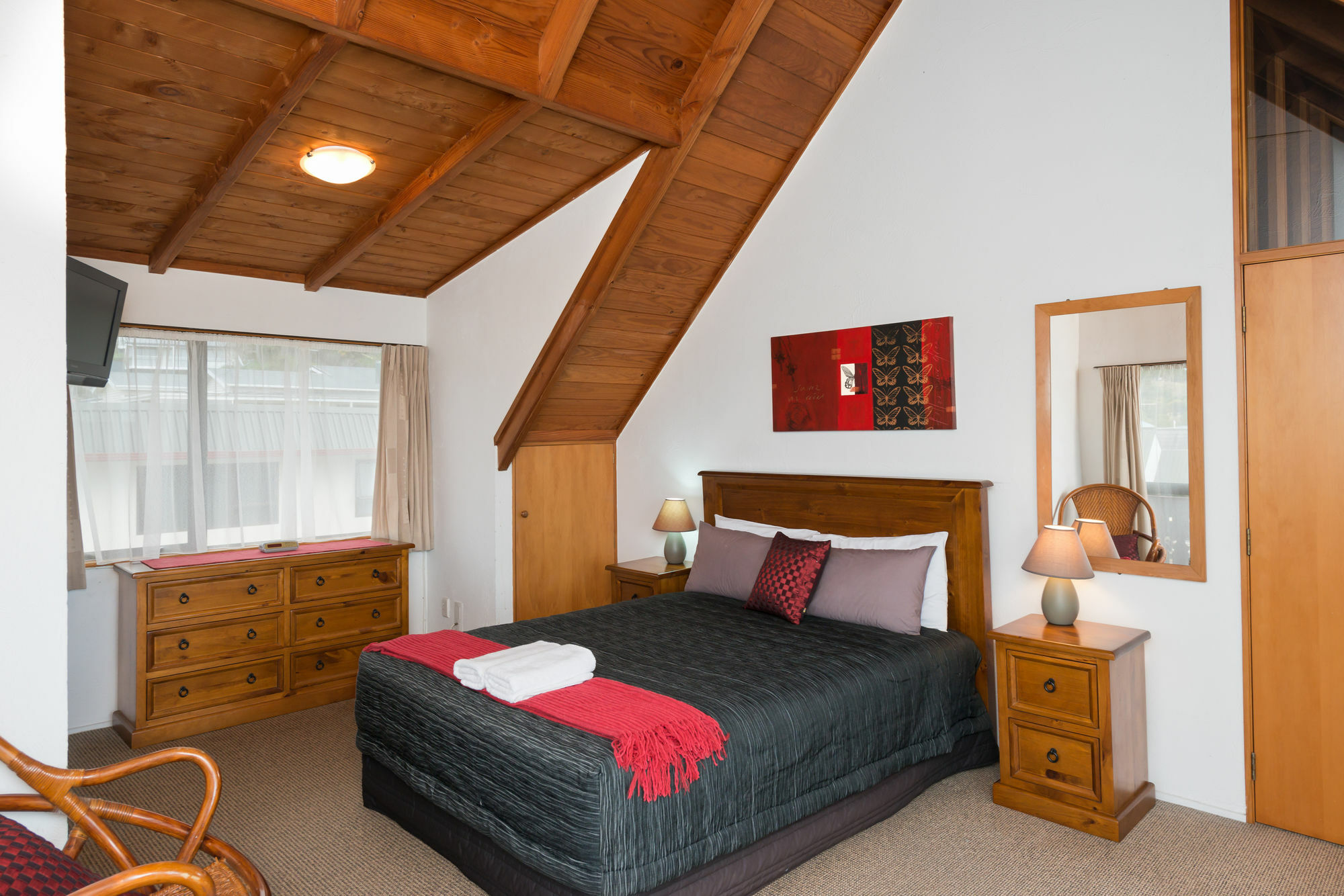 Swiss Chalet Lodge Motel Paihia Exterior photo