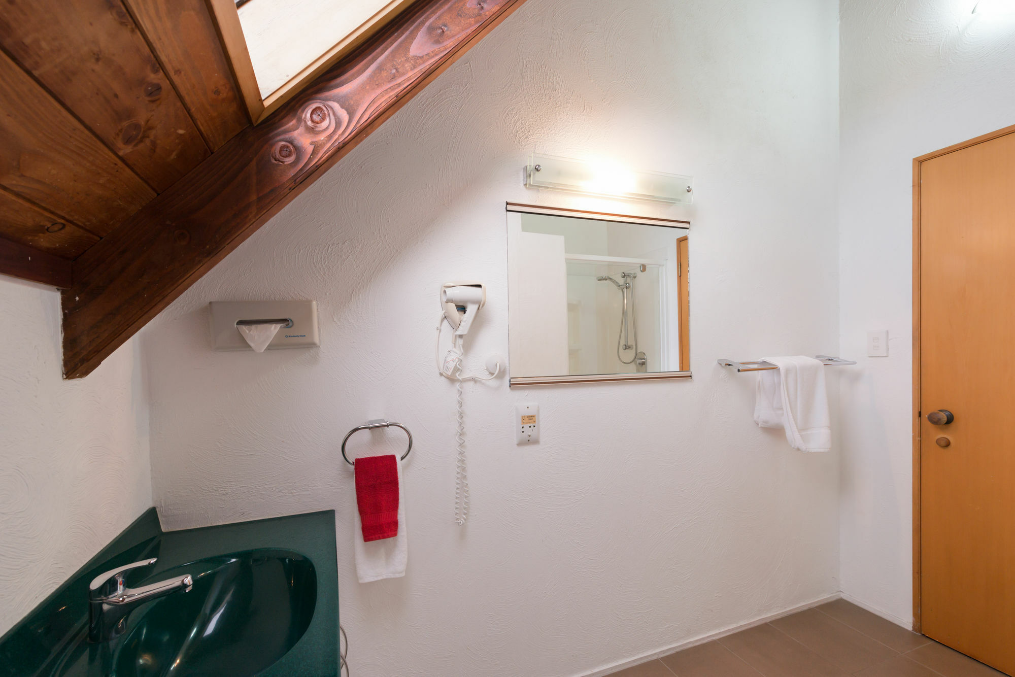 Swiss Chalet Lodge Motel Paihia Exterior photo